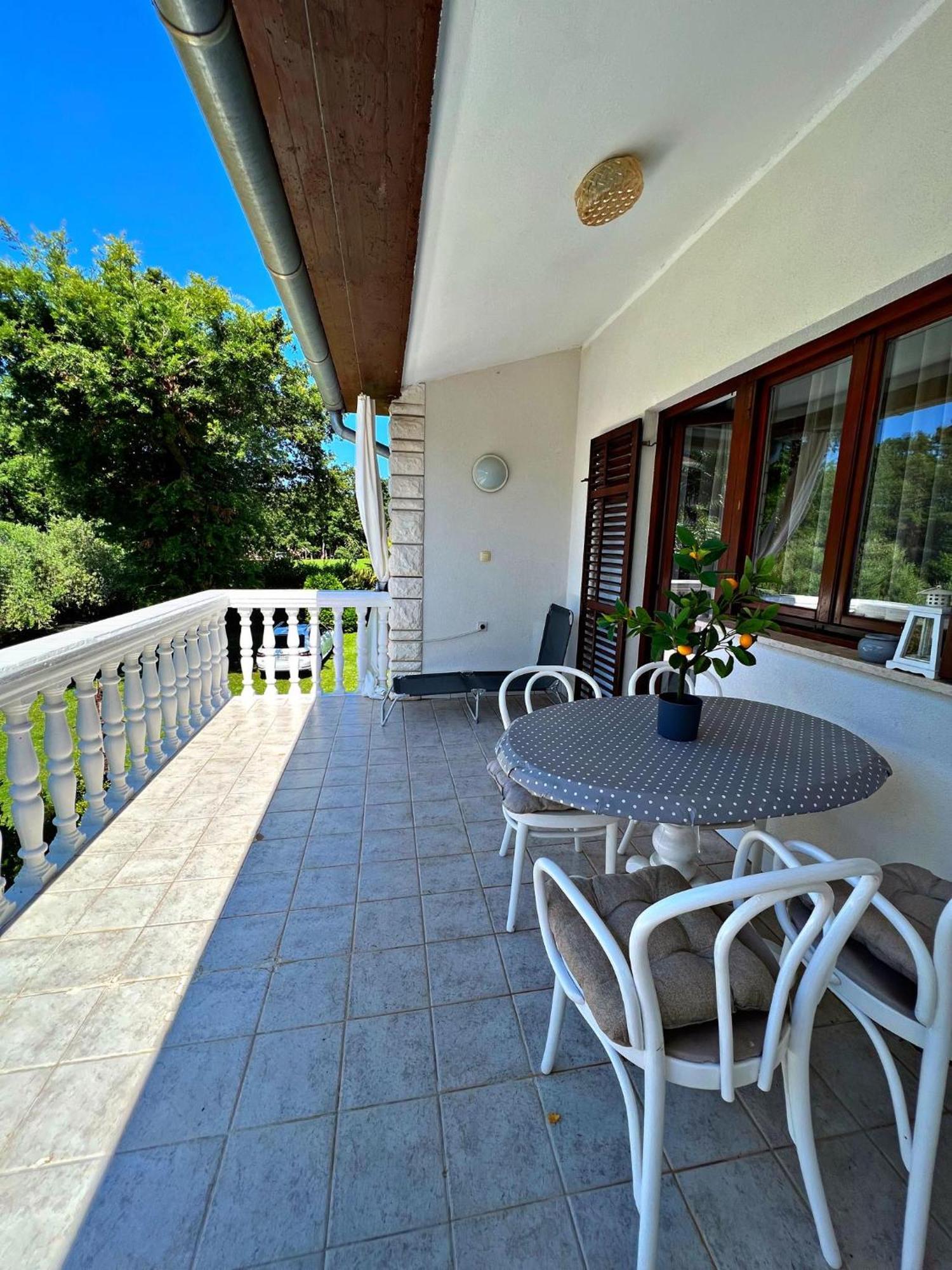 Apartment Angelina 70M From The Beach, Free Parking Novigrad Istria Exterior foto