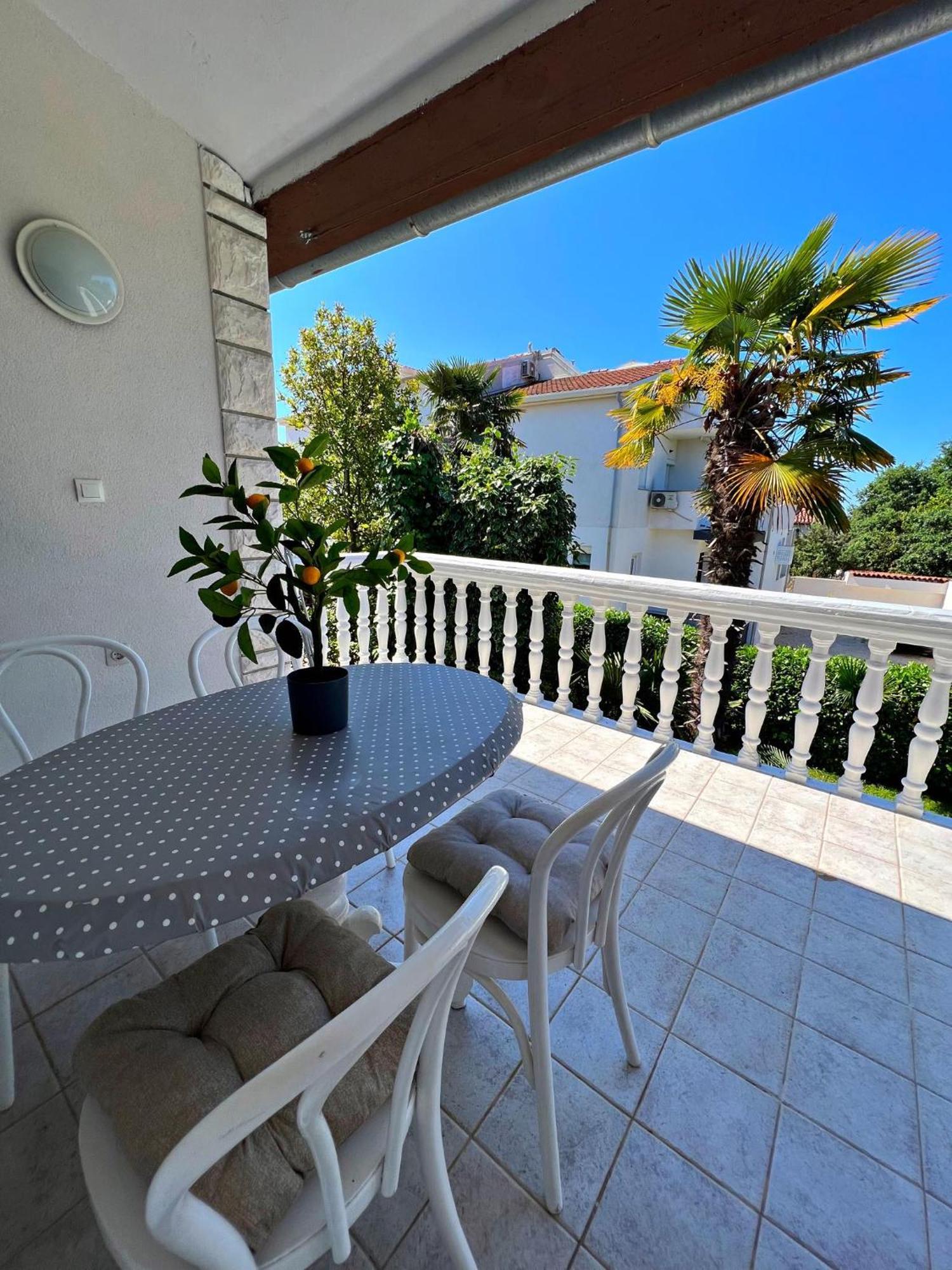 Apartment Angelina 70M From The Beach, Free Parking Novigrad Istria Exterior foto